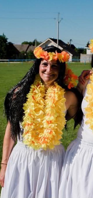 Lucia s kvetinovým vencom